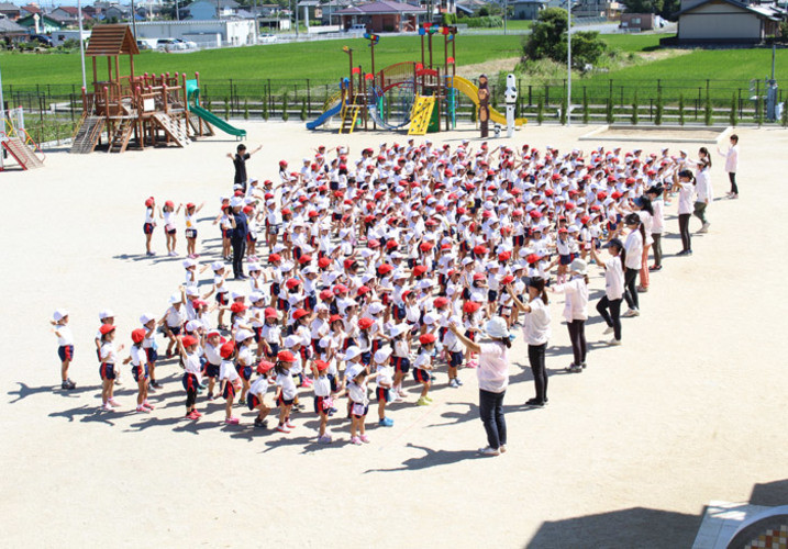 青山幼稚園トップ画像